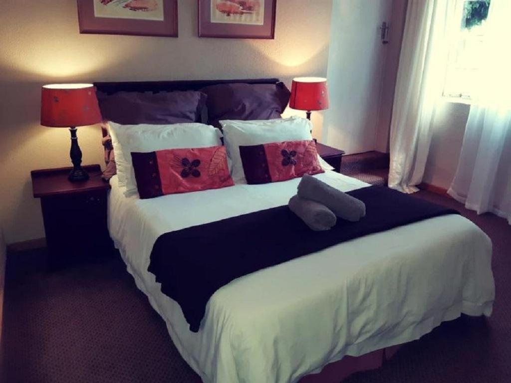 The Hogsback Inn Экстерьер фото