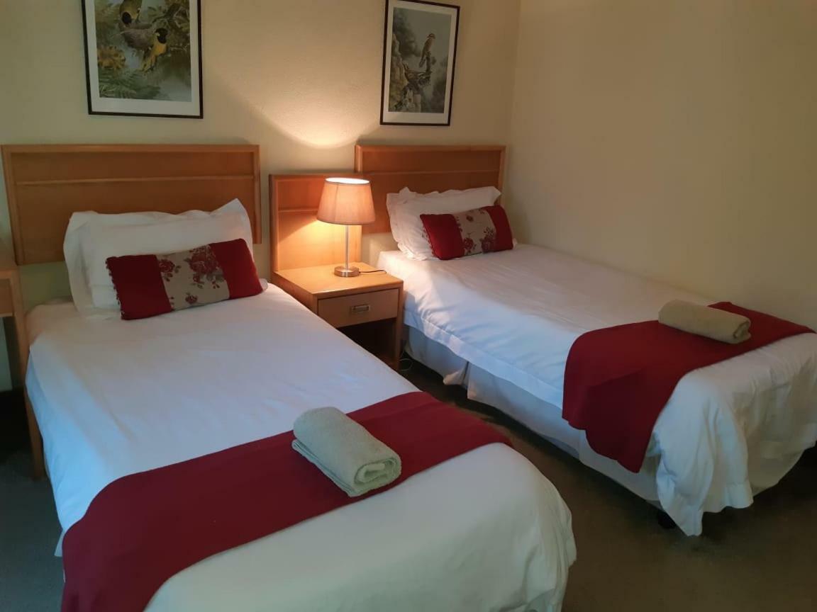 The Hogsback Inn Экстерьер фото