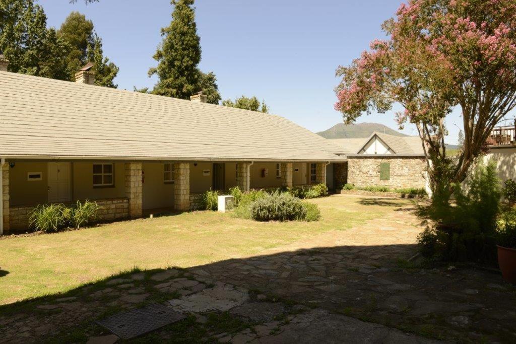The Hogsback Inn Экстерьер фото